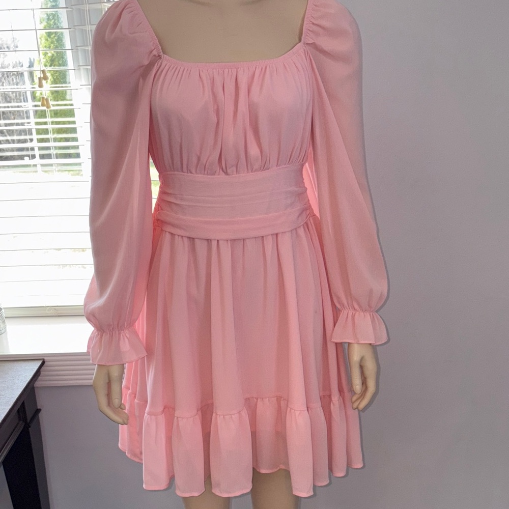 Chic Pink Long Sleeve Dress